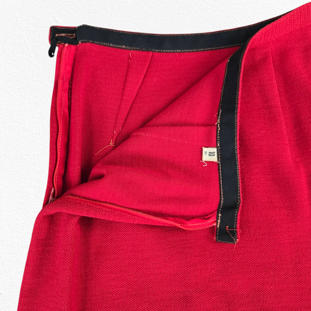 Vintage 1950s Red Wool Gold Button Cropped Jacket Pencil Skirt Suit Size 2 USA - Picture 13 of 16